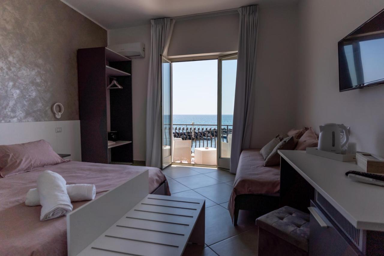 Teddu B&B Джардини Наксос Екстериор снимка
